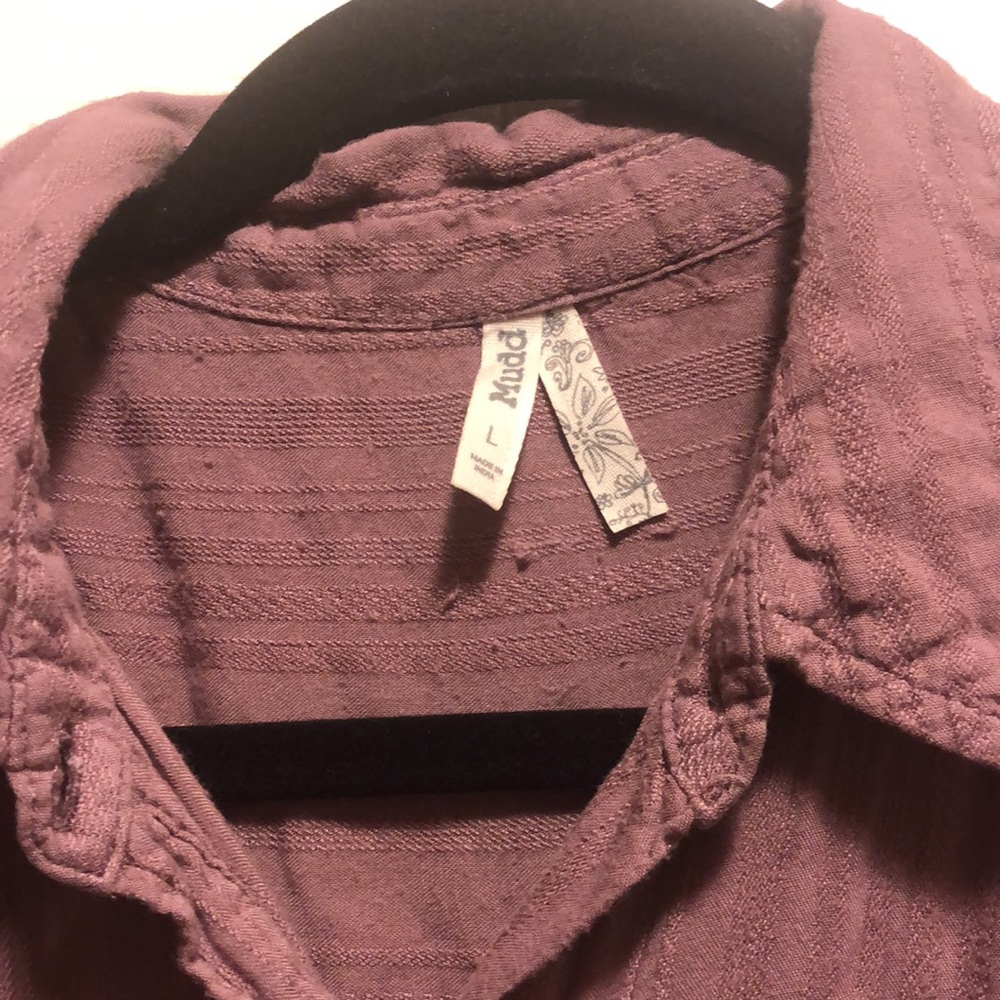 Shirt - Picture 4 of 5